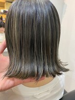 ウル(Ulu)&nbsp;切りっぱなし×バレイヤージュ