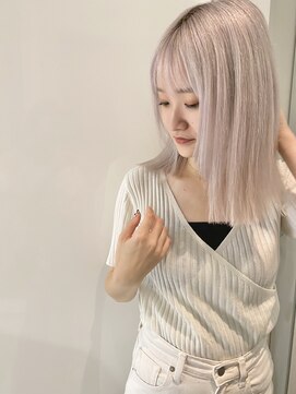 アライブ ハラジュク(ALIVE harajuku) ホワイトカラー