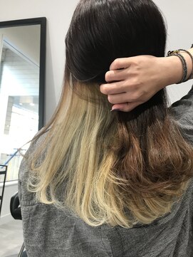 リベルタ(LIBERTA) インナーカラー/ホワイトブリーチ