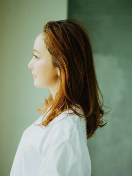 カラーサロンビスカリア 相模原エリア 淵野辺駅店(Color salon Biscaria) かきあげセミディ