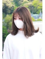 ビアージュ(Viage)&nbsp;【毛先は巻いて柔らかい雰囲気】グレージュカラー