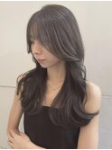毛流れ作る顔周りカット くびれロング 韓国【横浜】