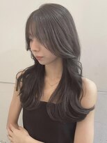 ネオリーブアイム 横浜西口店(Neolive aim)&nbsp;毛流れ作る顔周りカット くびれロング 韓国【横浜】