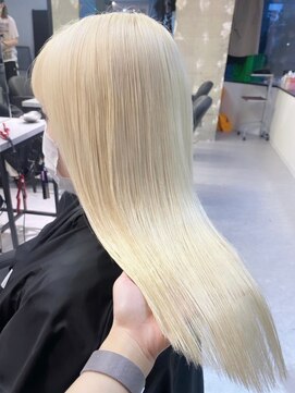 ペレ 渋谷(PELE) J90_ブロンドヘア