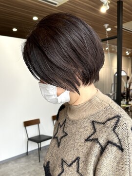 アットラップレーヴ(attrape-reve) 【attrape-reve】大人可愛い30代40代50代黒髪前下がりショート