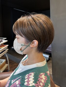 レパーン(Lepa) 丸みショートボブ