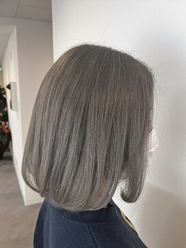 ボンド(BOND) グレージュカラー