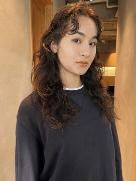 ローブ アオヤマ(LOAVE AOYAMA) ニュアンスパーマ/くせ毛風/パーマ/アレンジ/表参道