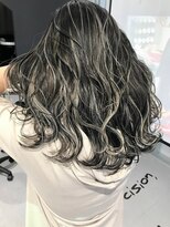 キング(K!ng)&nbsp;縮毛矯正髪質改善ハイライトレイヤーカット枚方美容室エクステ