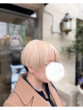 ピュア ポイント 和光店(PURE POINT) ホワイトブリーチ／ツーブロック