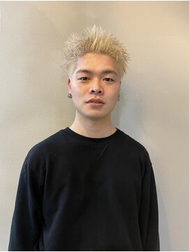 グラムアッシュ(GLAM ASH) ハイトーン　スパイキーショート
