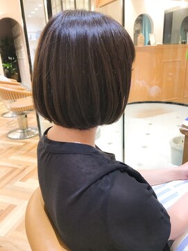 ロンド ブランシュ 錦糸町北口(Lond blanche) 【錦糸町Lond blanche】首が長く見えるボブ