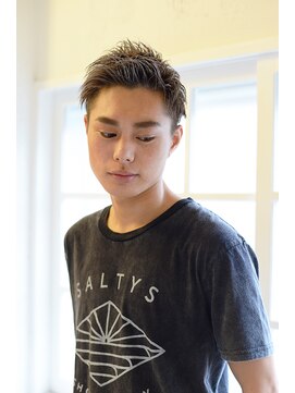 アース 南行徳店(HAIR&MAKE EARTH) クール＆ワイルドな刈り上げスタイル