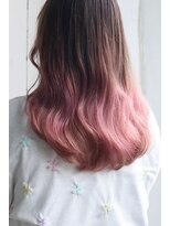 ホワイトルーム(White Room) バレイヤージュで創るハイトーンのペールピンク