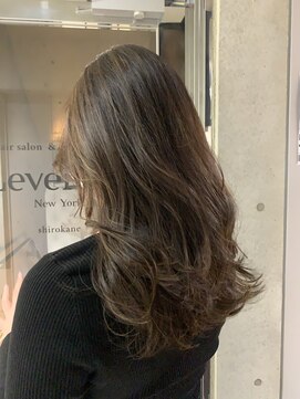 リバレッジ 白金(Leverage) おしゃやな白髪ぼかしハイライト【白金/目黒】担当山岡