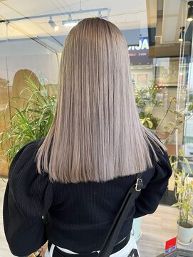 アリカ(arika) ハイトーンホワイトベージュ