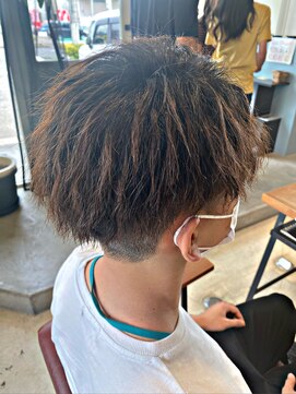 カルム ヘアー レーヴ(Calm hair reve) たて落ちツイストパーマ