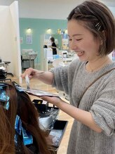 ヘアメイク アージュ 二日市店(HAIR MAKE age)