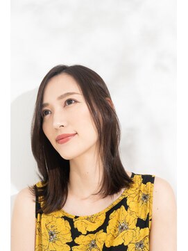 ヘアサロン コマチ(hair salon comachi) 前下がりの小顔ストレート