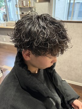 ファミリア 平野(familia) 波巻きパーマ