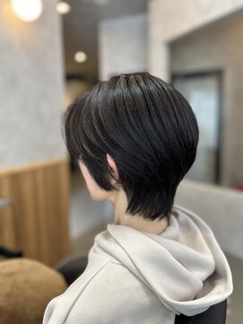 ニッケ ヘアーデザイン(nikke hair design) ショートウルフ