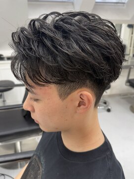 ランズサンズ 表参道(runsuns) メンズカットパーマ/メンズパーマ/学割U24/センターパート