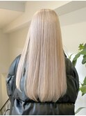 ★ミディアムレイヤーカット長めボブミルクティーベージュカラー