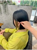 イヤリングカラー×大人ボブ