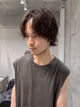 ファルベ(Farbe) フェザーパーマ/サーフカール/刈り上げセンターパート