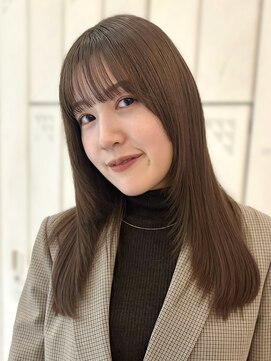 アトロ(Atoro) 20代-30代の方に人気！顔周りレイヤーカット×ベージュカラー