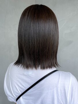 ビスクヘアデザイン(bisq hair design) くびれ巻き　韓国風　前髪カット　艶髪　サイドバング  髪質改善