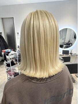 ホープ(hope) ボブ/ハイトーン/抜きっぱなしブロンド