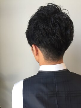 ビグディーサロン(BIGOUDI SALON) オン・オフどちらでも決まる好印象なビジネスショート