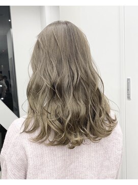 アライブ キチジョウジ(ALIVE Kichijoji) 【ALIVE吉祥寺】ことりベージュ＊ウォーターフォール美髪