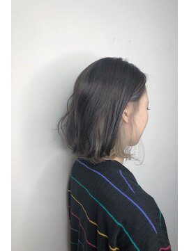 モルニ(MORNI) インナーカラー_マロンベージュ Aラインボブ かきあげ