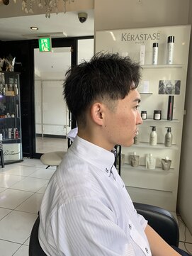 アイズ 海老名(AIZU) ショートアップバングラフショートアップバング骨格矯正カット