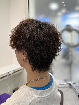 オーシャントーキョー 仙台(OCEAN TOKYO) 波巻きパーマミニウルフマッシュ刈り上げメンズヘア仙台