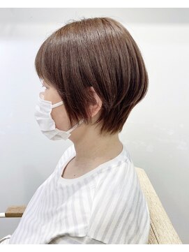 モリオフロムロンドン 松戸店(Morio from London) 【松戸　石山】大人耳掛けくびれショート20代30代40代