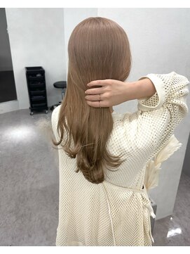 ティントバイアロブリーチ 大阪梅田(tint by alo bleach) 【Ryota】ミルクティーベージュ《大阪梅田駅》