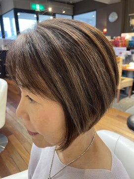 サラ 徳山店(SARA) 白髪を育てるハイライトグレイカラー