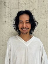 ロベルシ(ROVERSI) 左奈田 剛