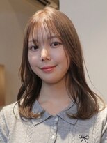 ロティー(loty)&nbsp;レイヤーカット ミルクティーベージュ ブリーチ 透明感カラー