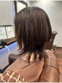 え？ストレートやってるの？くびれヘア(o^^o)