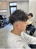 スペインカール スキンフェード メンズカット 葛西 パーマ