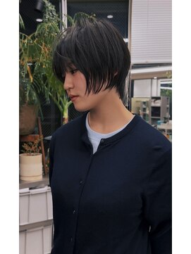 エスキス(ESQUISSE) ショート/透明感カラー