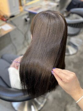 ロンド 表参道店(Lond) ミディアムレイヤーカット/レイヤー/顔周り/韓国/髪質改善