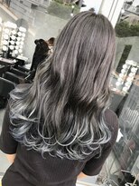 フォーク(FOLK)&nbsp;恵比寿_外国人風 グラデーション×ブルージュ