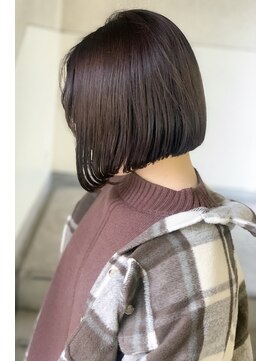 フォーム(FORM) ゆったり前下がりボブ