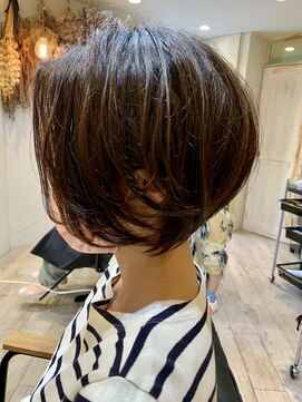 デイ(Day) ショートボブ