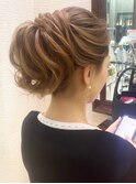 ポニー風アップスタイル《ヘアセット》